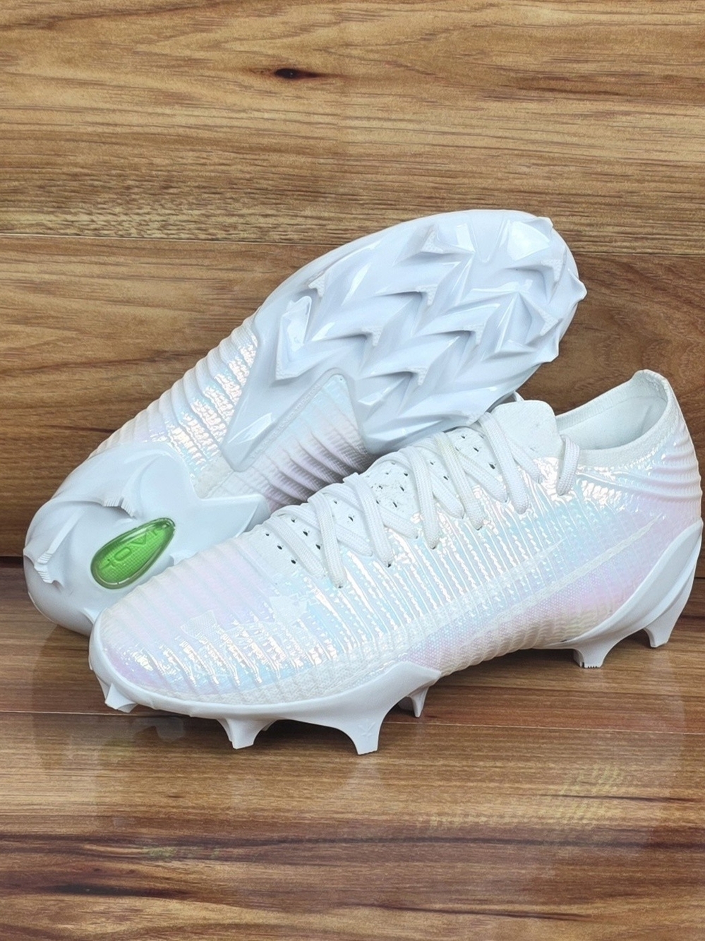 Under Armour Blur Pro Triple White Football Cleats 3028220-100 Mens Size 8